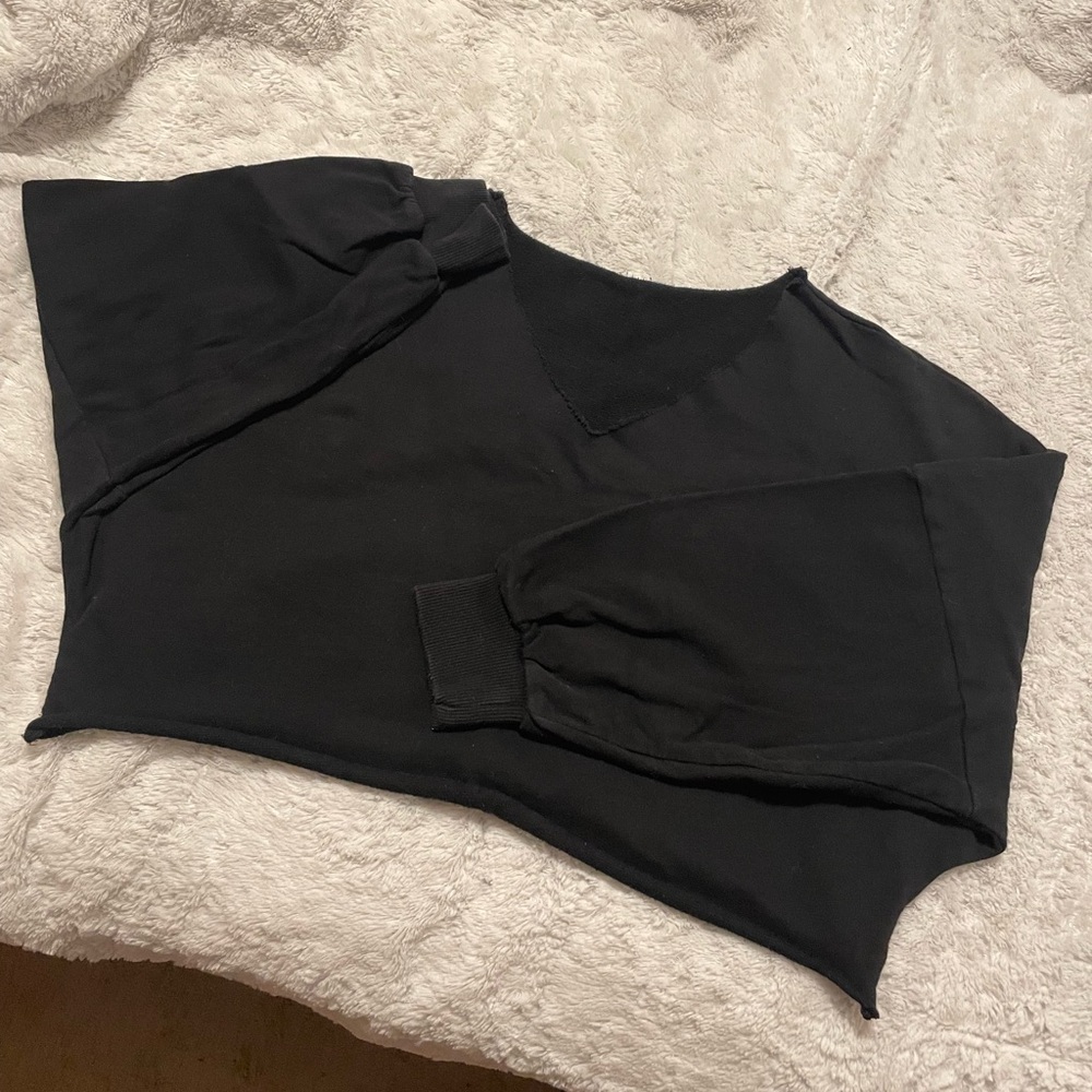 NWOT SHEIN Oversized Cropped Cutoff Long Sleeve V Neck 100% Cotton Sweater